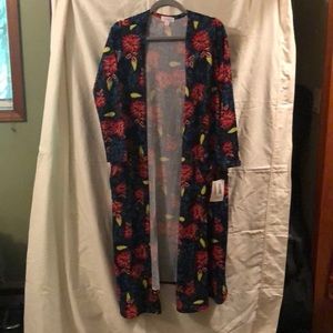 Lularoe Sarah size medium